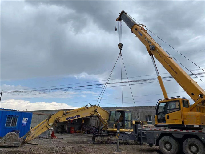 龙井市25吨吊车的工作半径是多少？